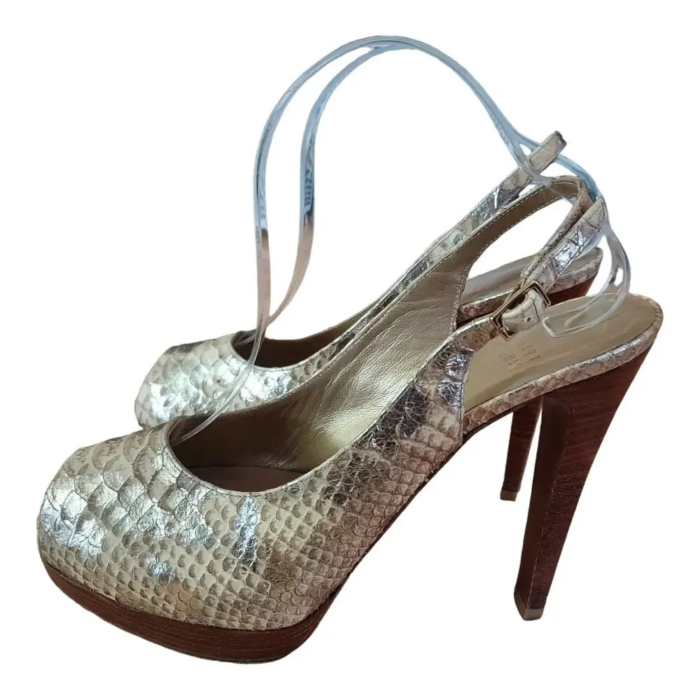 Stuart Weitzman Snakeskin Peep Toe Slingback Wood Platform 5" Pump Heels Sz 7.5 - Picture 2 of 10